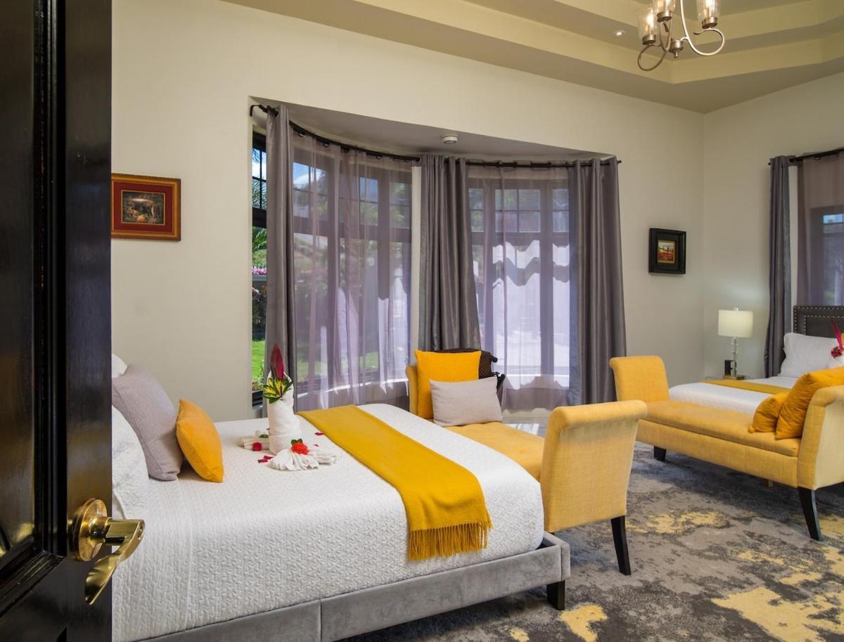 Villa Mimosa Jamaica Exclusive Luxury Stay- Resort Vibe Discovery Bay Εξωτερικό φωτογραφία